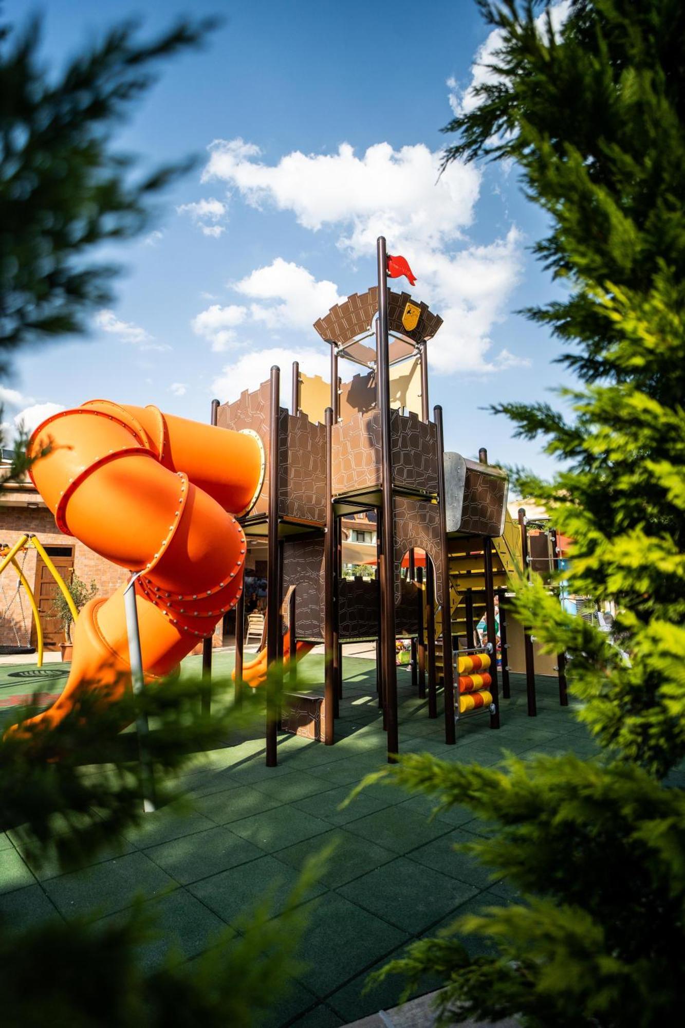 Wellness Hotel Гюла Екстериор снимка